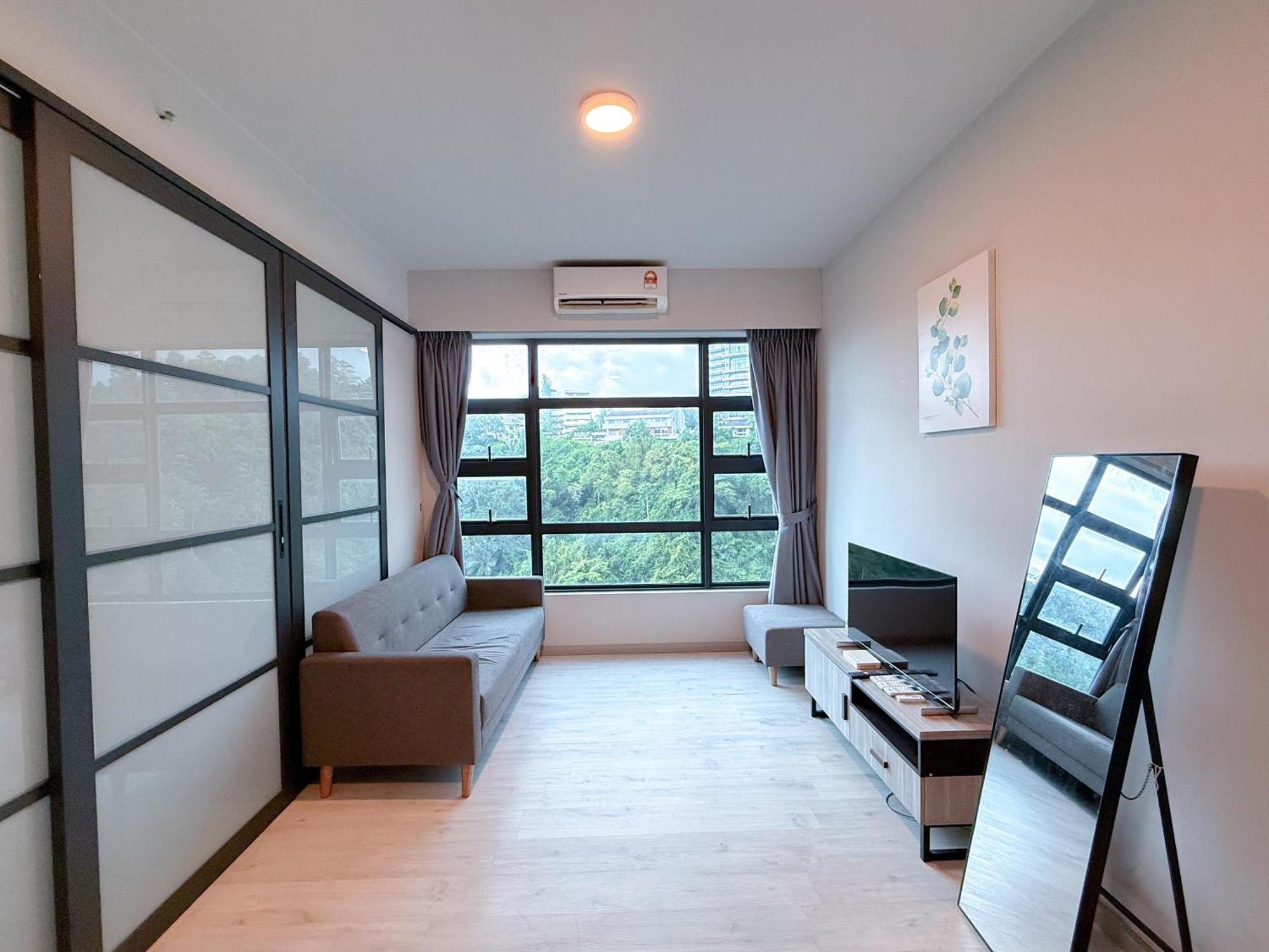 Vv Homestay Jesselton Quay Surla Sabah Mall Kk 亚庇贵赴行馆 Кота-Кинабалу Экстерьер фото