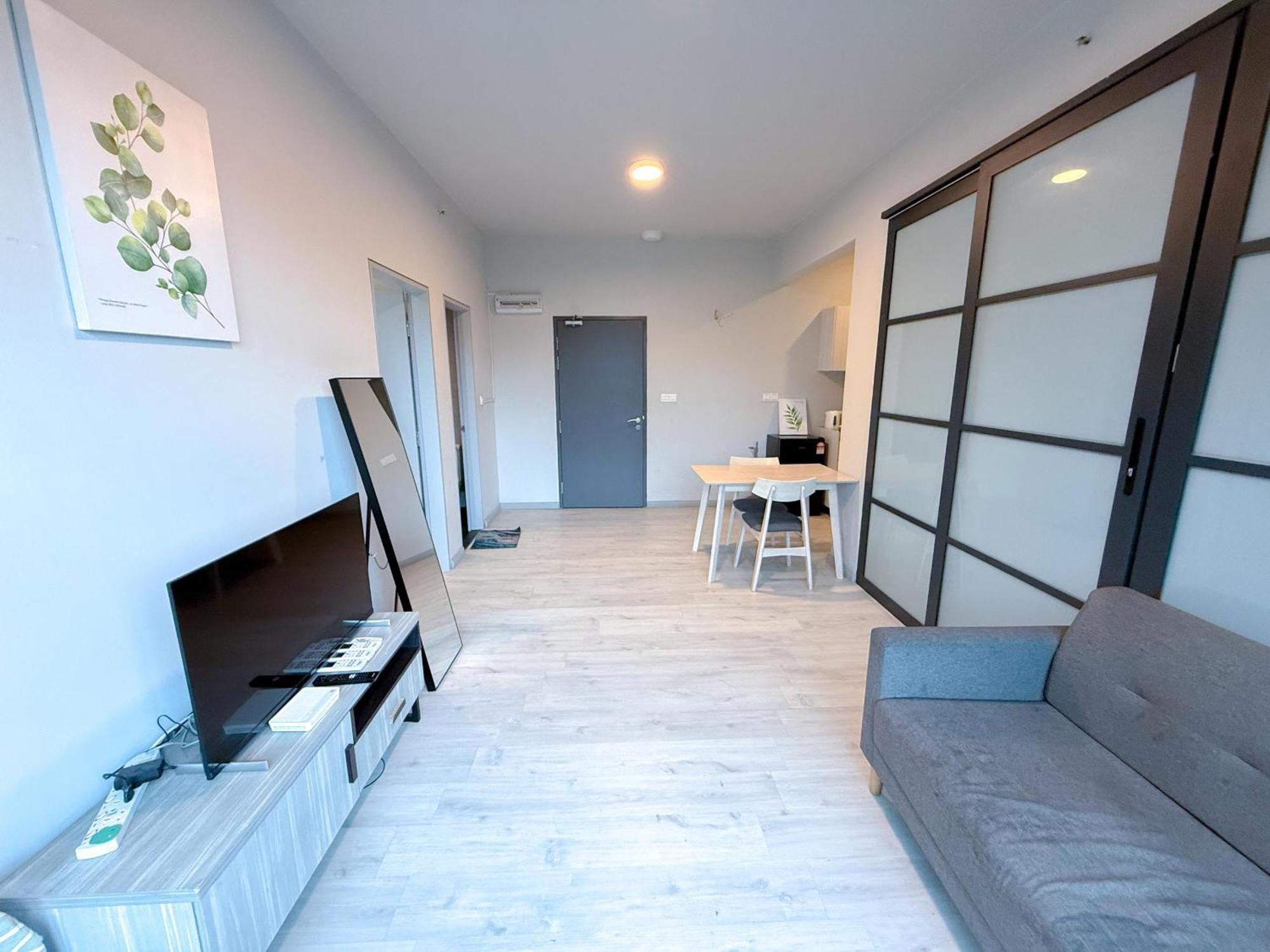 Vv Homestay Jesselton Quay Surla Sabah Mall Kk 亚庇贵赴行馆 Кота-Кинабалу Экстерьер фото