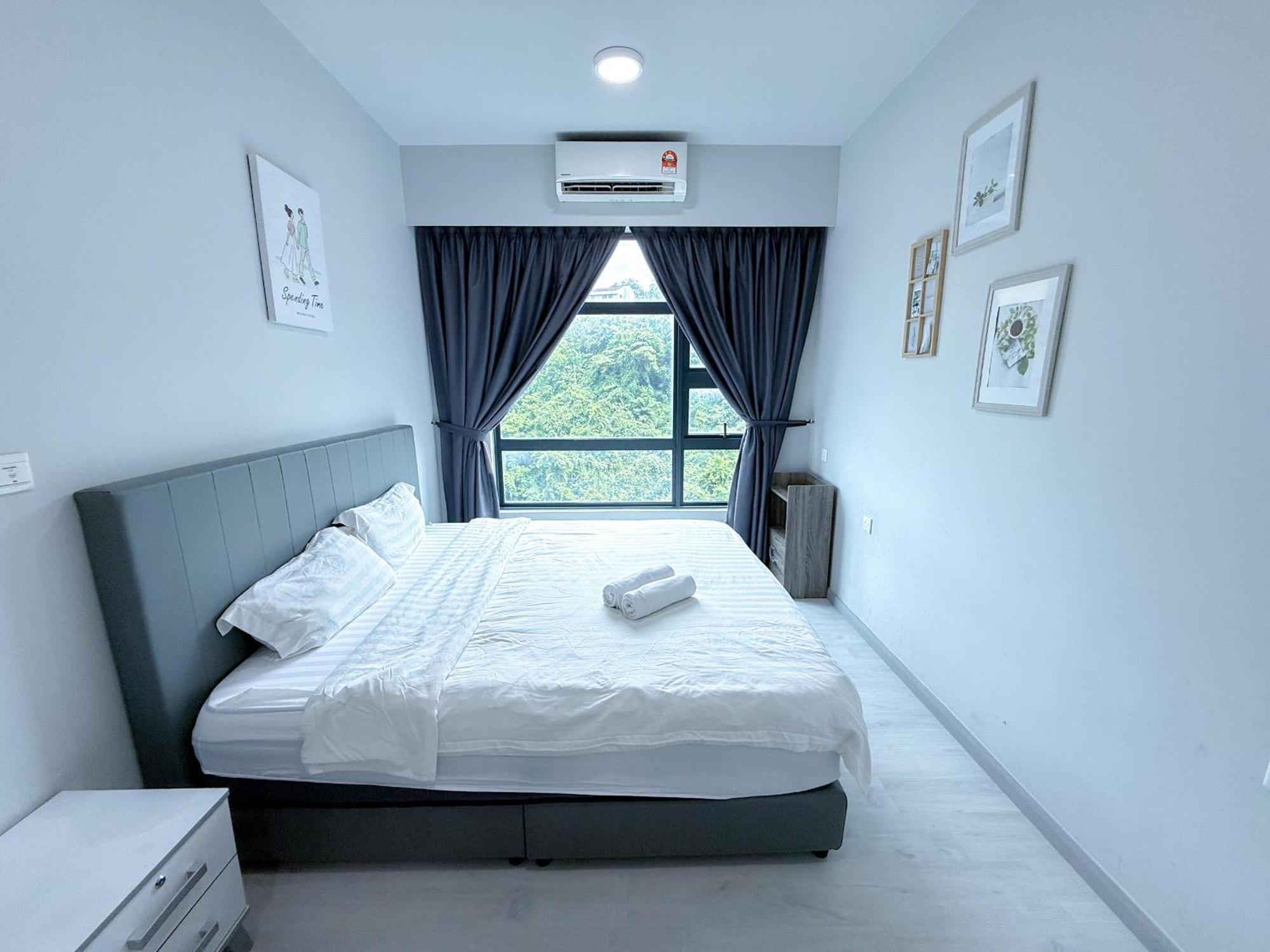 Vv Homestay Jesselton Quay Surla Sabah Mall Kk 亚庇贵赴行馆 Кота-Кинабалу Экстерьер фото