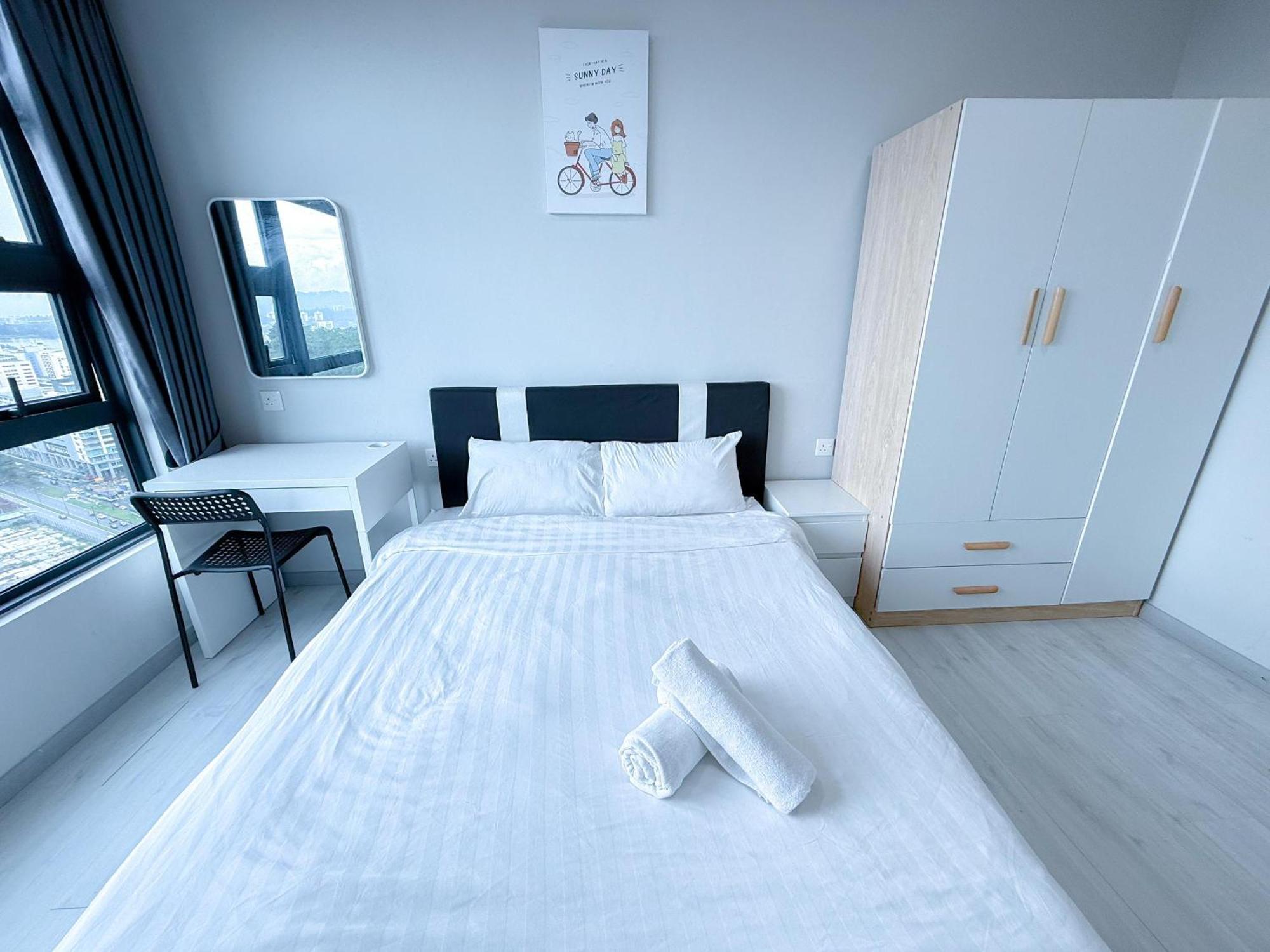 Vv Homestay Jesselton Quay Surla Sabah Mall Kk 亚庇贵赴行馆 Кота-Кинабалу Экстерьер фото