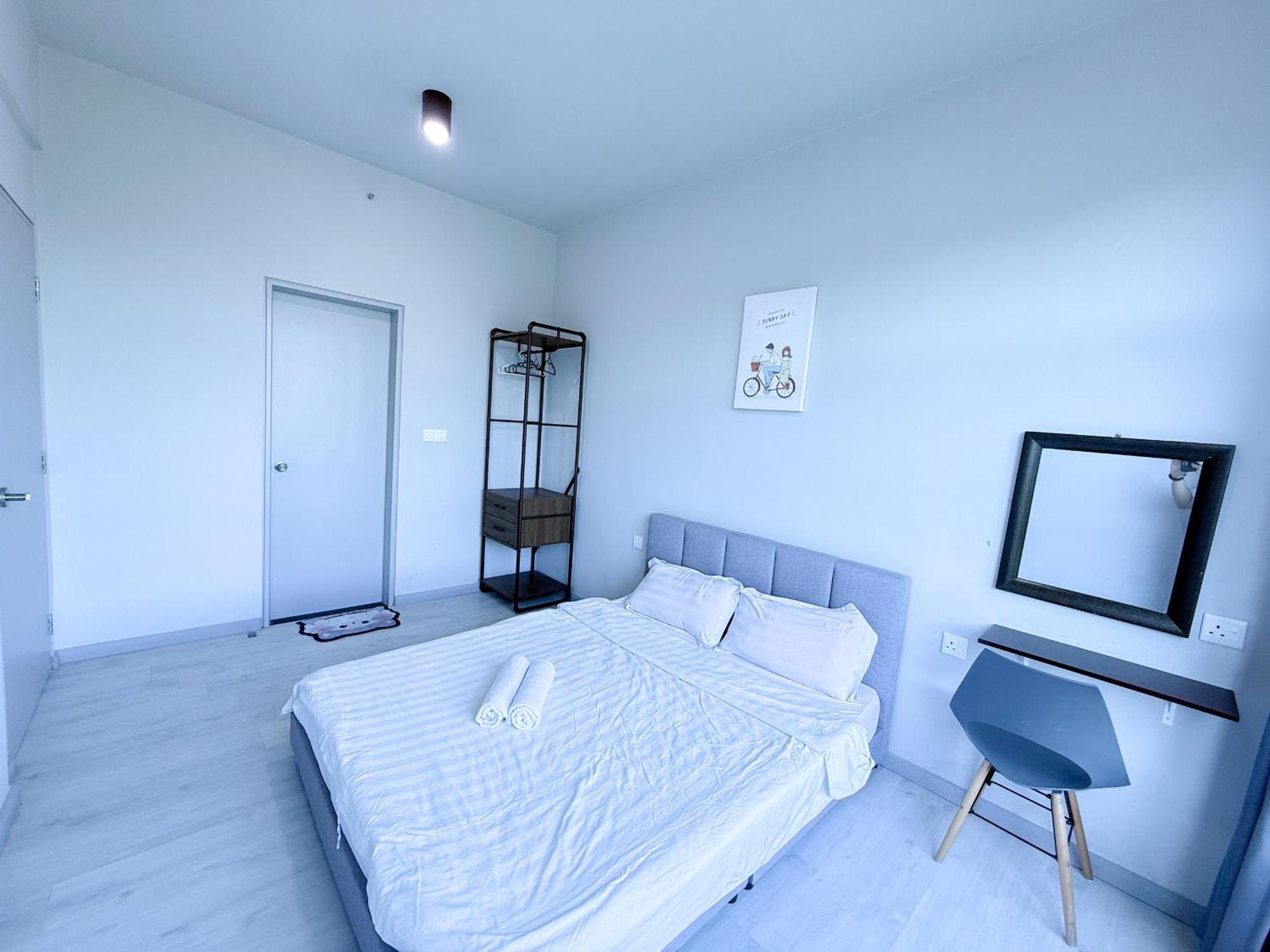 Vv Homestay Jesselton Quay Surla Sabah Mall Kk 亚庇贵赴行馆 Кота-Кинабалу Экстерьер фото